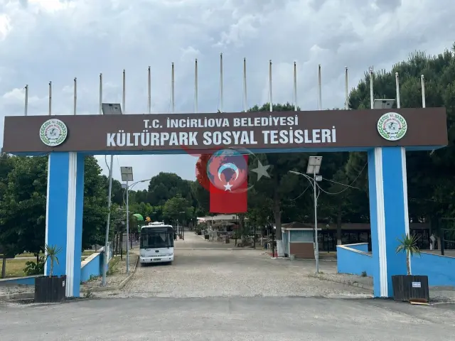 İncirliova Belediyesi Kültür Park'ın Tapusunu Aldı