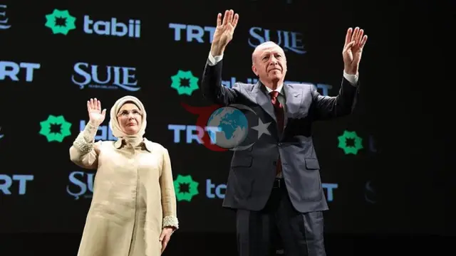 Emine Erdoğan, Şule Yüksel Şenler Dizisinin Galasını Kutladı