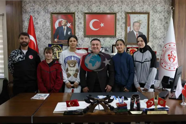 Bilecikli Genç Boksörlerden Şampiyonluk Başarısı