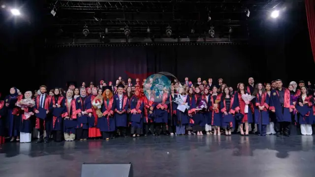 Atatürk Üniversitesi'nde Mezuniyet Coşkusu Yaşandı