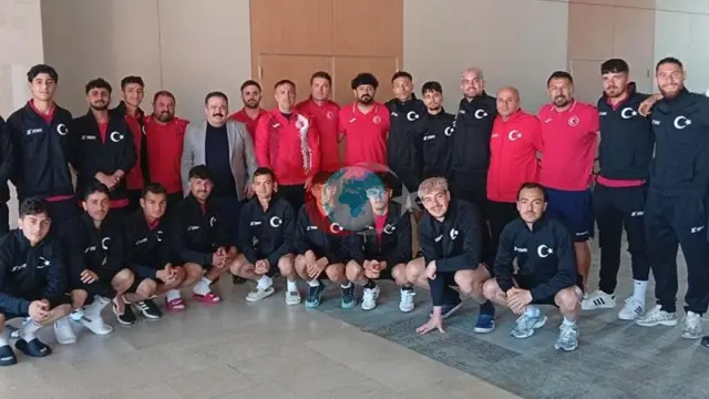 Түркиянын U23 дүлөйлөр футбол командасы Дүйнө чемпиону