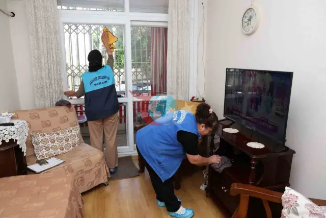 Akdeniz'den Bayram Öncesi Anlamlı Destek