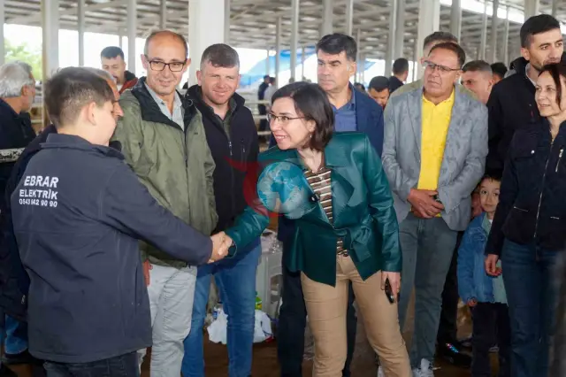 Qurban bayramı öncəsi Uşak Bələdiyyə sədrinin müavini Özkanın ziyarəti