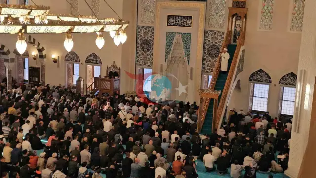 Zonguldak'ta Kurban Bayramı Coşkusu: Namaz ve Bayramlaşma
