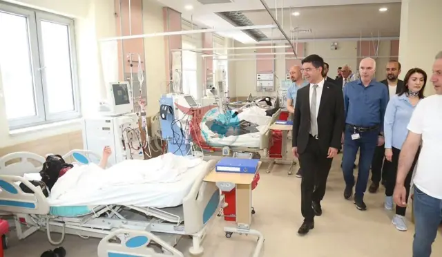 Erzurum Şehir Hastanesi'nde Bayram Coşkusu ve Ziyaretler