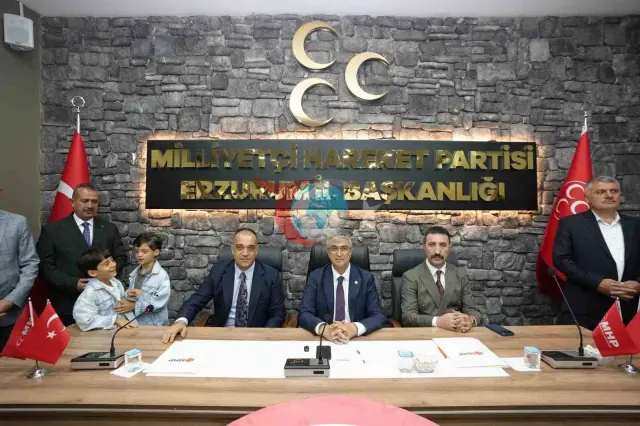 MHP Erzurum İl Başkanlığında Coşkulu Bayramlaşma