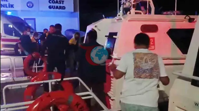 Marmaris'te Özel Teknede Rahatsızlananlar Kurtarıldı