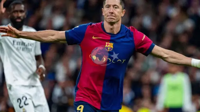 Fenerbahçe-iň Lewandowski hereketi: Resmi geçiriş teklibi