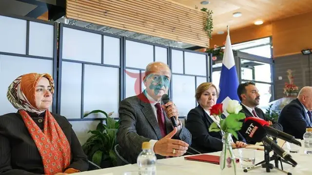Kurtulmuş Finlandiya'da Türk ve Tatar Toplumlarıyla Görüştü