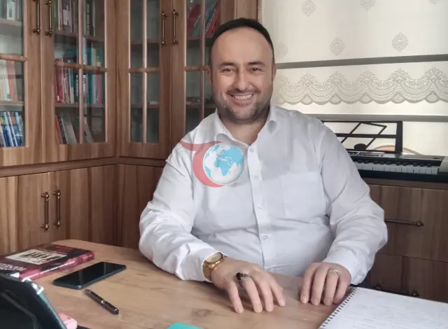 Köse: CHPdagi ichki munozaralar siyosatga bo'lgan ishonchni buzadi