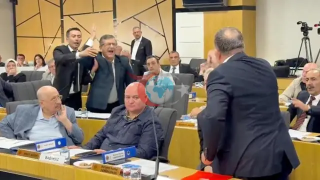 Afyonkarahisar Belediyesi Meclisinde Gergin Anlar Yaşandı