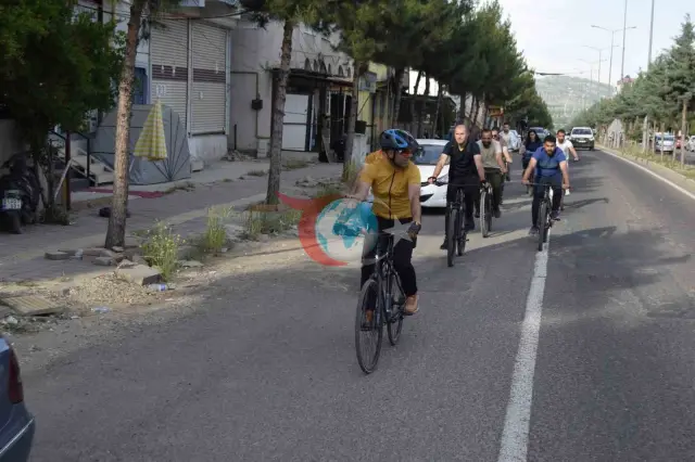 Dicle'de Bisiklet Tutkunları Sağlıklı Yaşam İçin Pedal Çevirdi