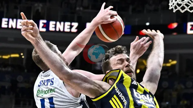 Fenerbahçe Beko-dan Efes-ə Möhtəşəm Geri Dönüş
