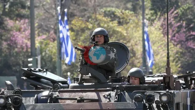 Yunanistan ve GKRY'nin Silahlanma Faaliyetleri Türkiye'yi Tetikte Tutuyor