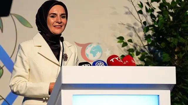 Qlobal İqtisadiyyatda Qadınların Gücləndirilməsi: Strateji Baxış