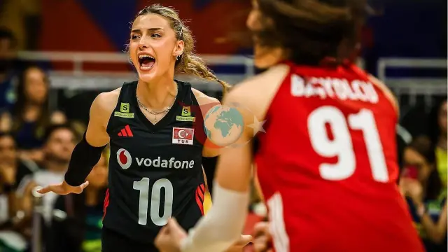 A Milli Kadın Voleybol Takımı Hollanda'ya Yenildi