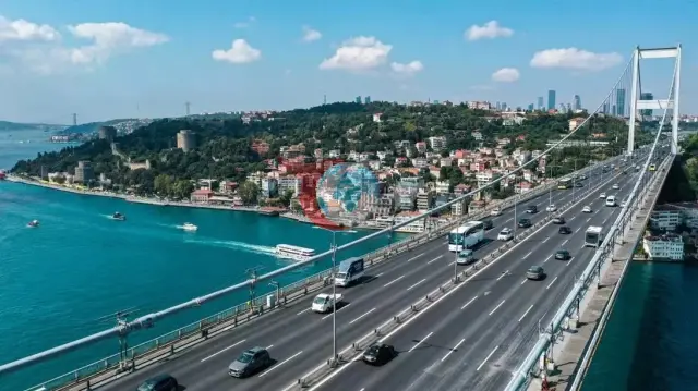 Bayram Tatilinde 29,3 Milyon Araç Otoyol ve Köprülerden Geçti