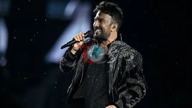 Tarkan Koç Holdinqin 100-cü ildönümündə Ankarada coşğu ilə səhnəyə çıxdı