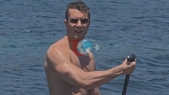 Onur Seyit Yaran Paddle Board Yeteneğiyle Göz Doldurdu
