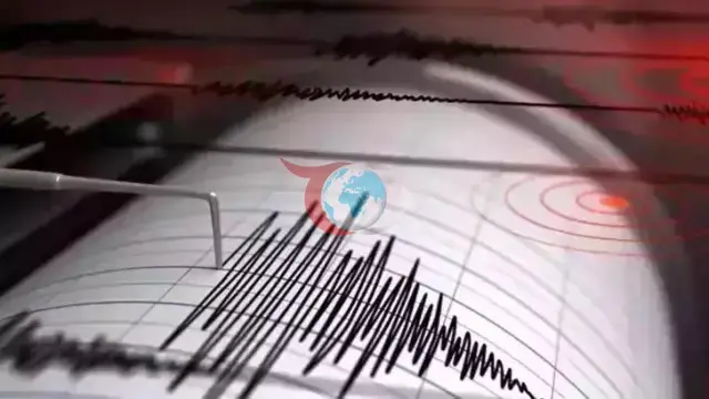 Yunanistan'da 5.2 Şiddetindeki Deprem Panik Yarattı