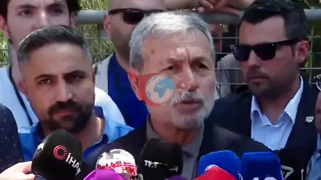 Fənərbaxçada qütbləşmə: Aykut Kocamandan birliyə çağırış