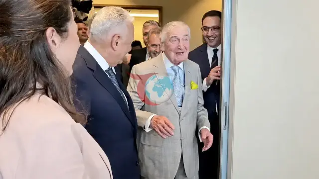 Rahmi Koçyň degişmesinden soň hüjümler we şertnamanyň ýatyrylmagy