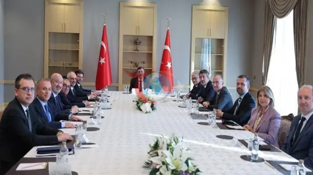 Yılmaz, Ekonomi Kurulu Üyeleriyle Önemli Görüşme Gerçekleştirdi