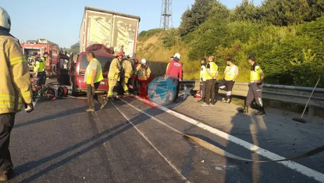 Kuzey Marmara Otoyolu'nda Korkunç Kaza: 3 Kişi Hayatını Kaybetti