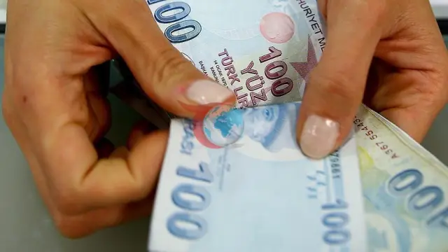 Merkez Bankası'nın DDKKM Stok Bakiyesi Nisanda Düştü