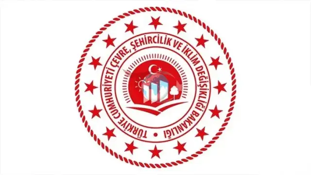 Izmit ko'rfazida pastki loyni tozalash ishlari davom etmoqda