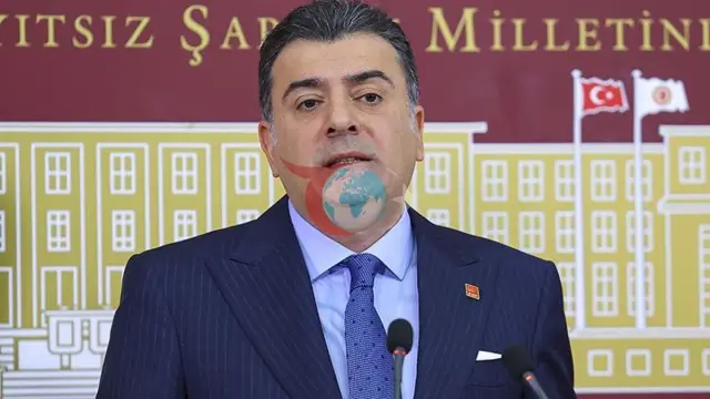 CHP üzvü Əmrə: Qurultayda qərar qəbul etməmək yalandır
