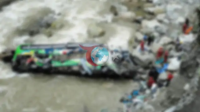 Peru'da Yolcu Otobüsü Kazasında 11 Kişi Hayatını Kaybetti