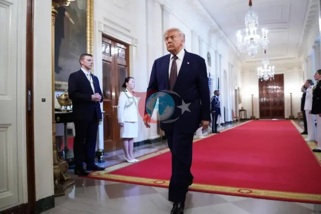 Trump-nyň Eýran baradaky beýany: 'Olar däl-de, saçak başynda oturýarlar'