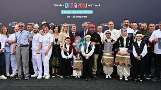 Samsun'da Kültür ve Sanatın Harmanlandığı Festival Coşkusu