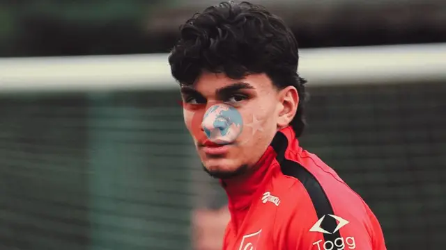 "Qalatasaray" Can Uzun Transfer üçün xoşbəxt sona yaxınlaşır