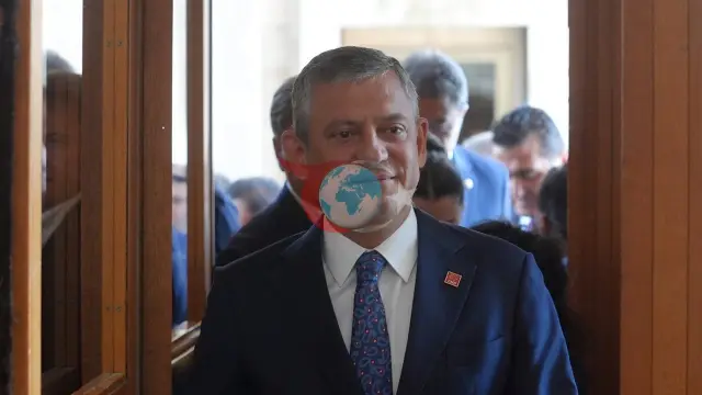 Özgür Özel'in Yeni Parti Planında Ekrem İmamoğlu Yer Almayacak mı?