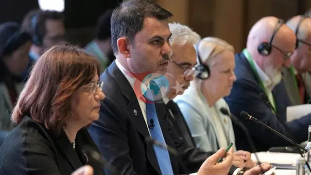 Nazir Kurum Londonda İqlim Dialoqunda iştirak edib