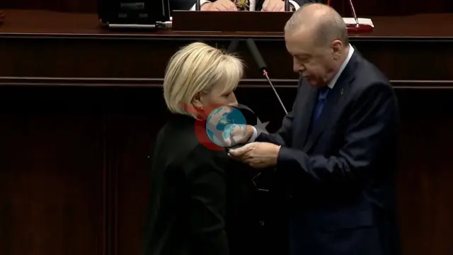 Nimet Özdemir, AK Parti'de Yeni Başlangıç Yaptı