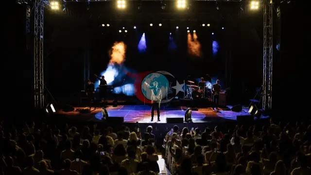 Teoman'ın İzmir Konserinde Unutulmaz Anlar