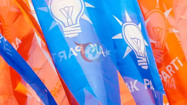 Üç Belediye Başkanı AK Parti'ye Katılıyor: İşte Detaylar