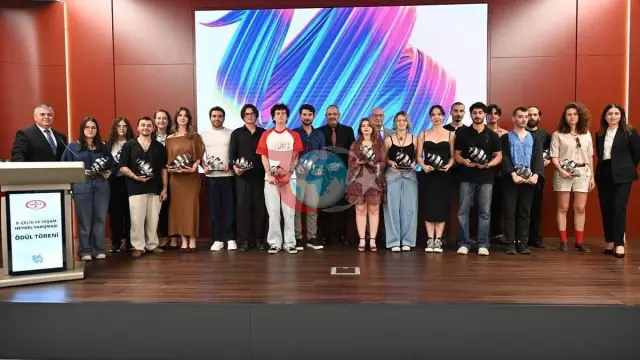 9. Çelik ve Yaşam Heykel Yarışması'nda Genç Yeteneğe Büyük Ödül
