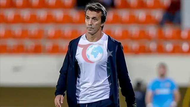 Bülent Korkmaz Antalyaspor bilen gaýtadan ylalaşdy