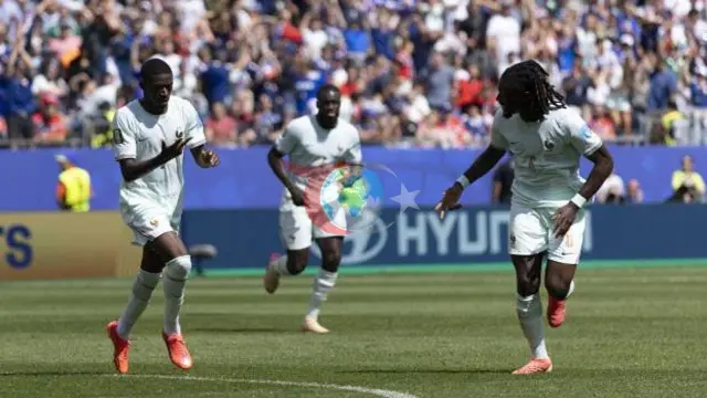 Fransa Dembelenin het-triki ilə Norveçi fərqli şəkildə məğlub etdi