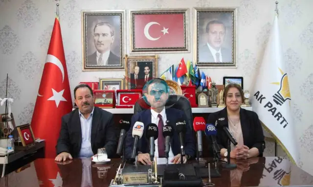 AK Parti Mersin'de Üye Ziyaretlerini Hızlandırıyor
