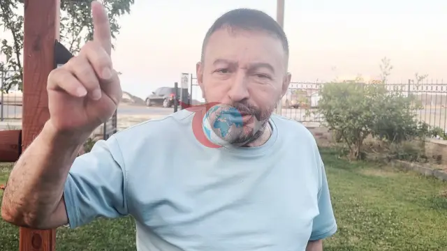 Mustafa Topaloğlunun 'Bambam Ulduzu' Layihəsi Dünya Səhnəsinə Çıxır
