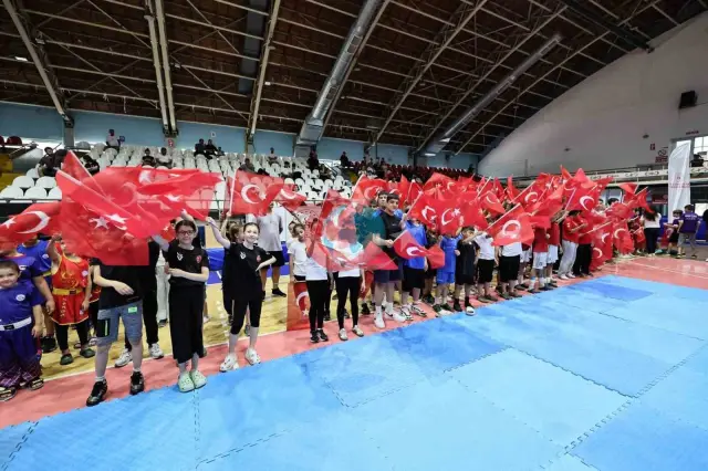 Manisa'da 36 Branşta Ücretsiz Spor Eğitimi İmkanı Başladı