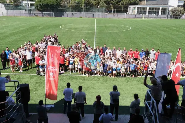 Yunusemre'de Yaz Spor Okulları Coşkuyla Başladı
