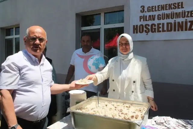 Düzcedə Ənənəvi Plov Günü coşğu ilə qeyd olundu