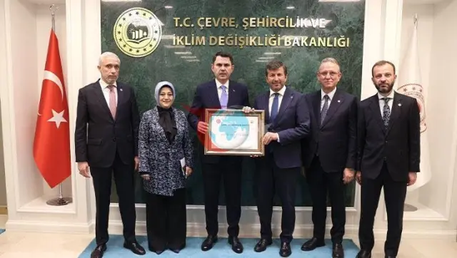 Bakan Kurum'a Kütahya'dan Fahri Hemşehrilik Onuru