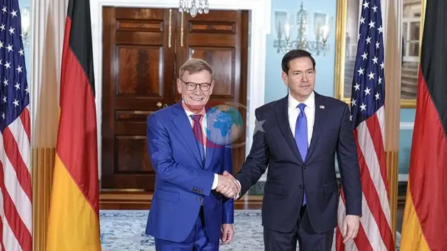 ABD ve Almanya Dışişleri Bakanları Washington'da Buluştu